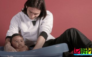 特別緣分？梅西 2007年曾給不到半歲的 亞馬爾 洗過澡