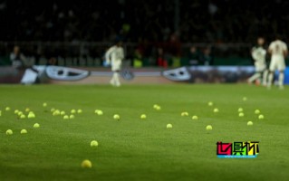 因球迷不當(dāng)行為，拜仁 被德足協(xié)罰款1.275萬歐