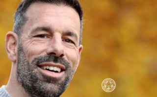 范尼 出任 萊斯特城 主帥，雙方簽約至2027年6月