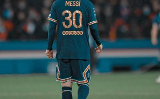 梅西確診原因分析：阿根廷日增近5萬！回國度假參加聚會＋不戴口罩