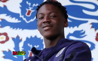 曼聯 中場 梅努 被上調至 英格蘭 成年隊，獲得首次征召