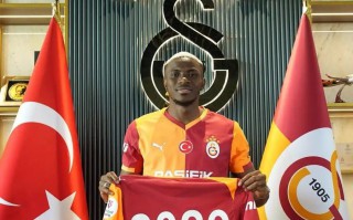 奧斯梅恩 加盟 加拉塔薩雷，轉會費7500萬歐