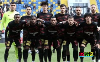 吳少聰 所在的 青年聯合 遇到財政困難，已有球員離隊