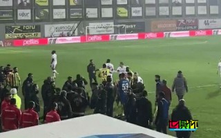 土超 狀況頻生！伊斯坦布爾 球隊主席不滿裁判判決直接帶隊罷賽