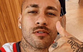 內馬爾別致新發型