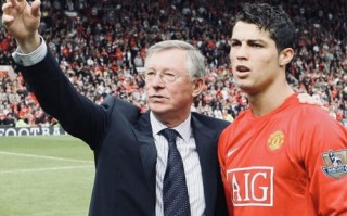 C羅社交媒體發文：這是為了您，弗格森爵士，慶祝回歸曼聯