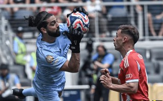 世俱杯 奧克蘭城 門將主業為庫管