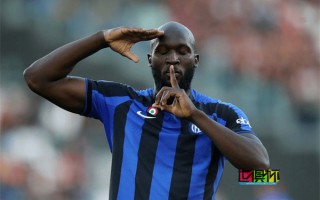 盧卡庫拒絕米蘭尤文沙特，愿意繼續(xù)降薪留國米