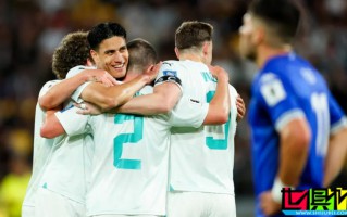 世界排名僅比 國足 高1位的 新西蘭，時隔16年重返 世界杯！