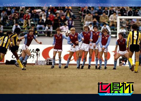 1982年烏拉圭佩納羅爾2比0輕取英格蘭阿斯頓維拉-第4張圖片-世俱杯 1982年烏拉圭佩納羅爾2比0輕取英格蘭阿斯頓維拉-第4張圖片-世俱杯