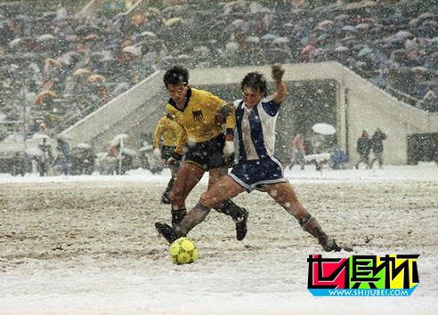 1987年12月13日葡萄牙波爾圖加時賽2比1戰勝烏拉圭佩納羅爾-第4張圖片-世俱杯 1987年12月13日葡萄牙波爾圖加時賽2比1戰勝烏拉圭佩納羅爾-第4張圖片-世俱杯