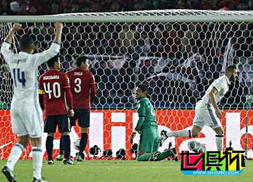 世俱杯-C羅戴帽本澤馬傳射 皇馬4-2加時奪冠-第2張圖片-世俱杯