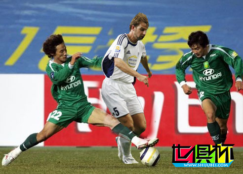2006世俱杯-全北現代3-0痛擊奧克蘭 為亞洲挽回顏面-第1張圖片-世俱杯 2006世俱杯-全北現代3-0痛擊奧克蘭 為亞洲挽回顏面-第1張圖片-世俱杯