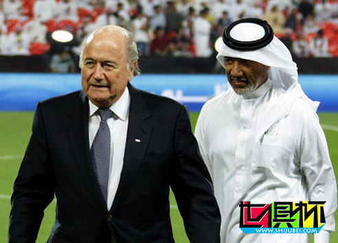 布拉特2010年親臨世俱杯揭幕戰,開幕儀式很精彩-第2張圖片-世俱杯