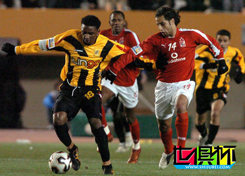 2005年世俱杯開幕 沙特伊蒂哈德獲勝晉級半決賽