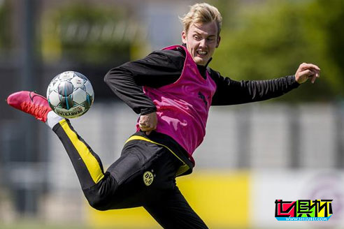 德甲今夜重啟,首場(chǎng)比賽由多特蒙德主場(chǎng)迎戰(zhàn)沙爾克04-第1張圖片-世俱杯 德甲今夜重啟,首場(chǎng)比賽由多特蒙德主場(chǎng)迎戰(zhàn)沙爾克04-第1張圖片-世俱杯