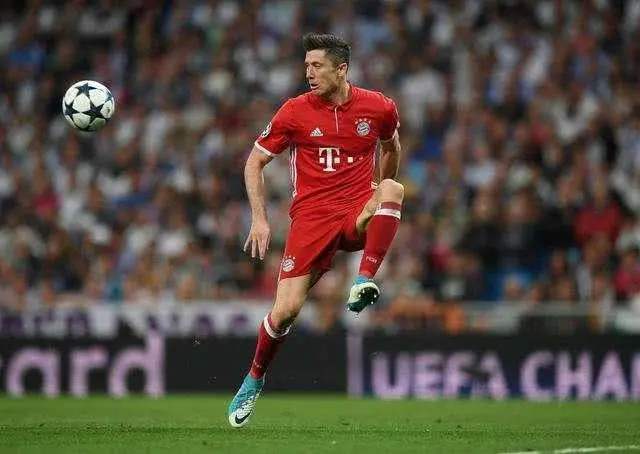 羅伯特·萊萬多夫斯基(下)-第1張圖片-世俱杯 羅伯特·萊萬多夫斯基(下)-第1張圖片-世俱杯