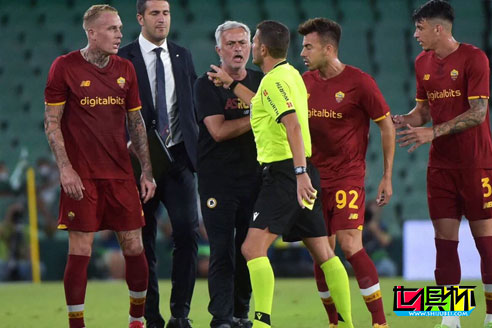羅馬熱身賽吃到4張紅牌,客場2-5不敵皇家貝蒂斯-第1張圖片-世俱杯 羅馬熱身賽吃到4張紅牌,客場2-5不敵皇家貝蒂斯-第1張圖片-世俱杯