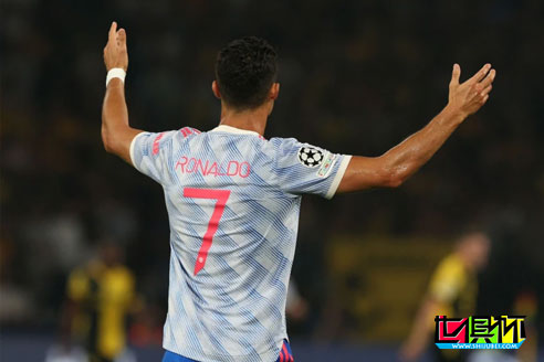 10人曼聯(lián)客場1-2被伯爾尼年輕人絕殺逆轉(zhuǎn)，C羅率先破門-第1張圖片-世俱杯