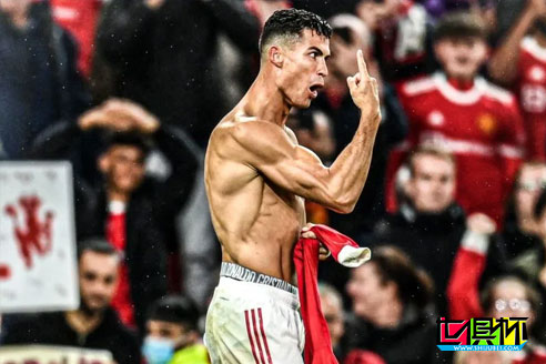 曼聯主場2-1比利亞雷亞爾，C羅第95分鐘讀秒絕殺秀肌肉-第1張圖片-世俱杯