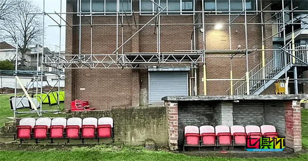 曼聯訓練場被曝破敗不堪,或將助推卡塔爾收購曼聯-第1張圖片-世俱杯 曼聯訓練場被曝破敗不堪,或將助推卡塔爾收購曼聯-第1張圖片-世俱杯