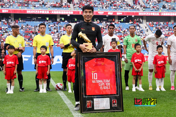 鄭智正式退役,結束27年職業(yè)生涯-第1張圖片-世俱杯 鄭智正式退役,結束27年職業(yè)生涯-第1張圖片-世俱杯