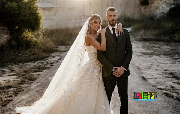 德赫亞與相戀13年女友完婚-第1張圖片-世俱杯