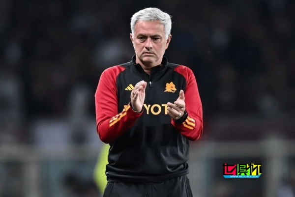 穆帥優先考慮與羅馬續約-第1張圖片-世俱杯 穆帥優先考慮與羅馬續約-第1張圖片-世俱杯