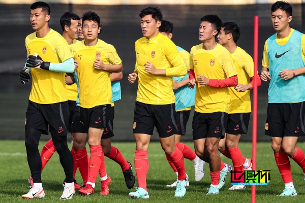 國足 亞洲杯 首戰(zhàn) 大名單-第1張圖片-世俱杯 國足 亞洲杯 首戰(zhàn) 大名單-第1張圖片-世俱杯