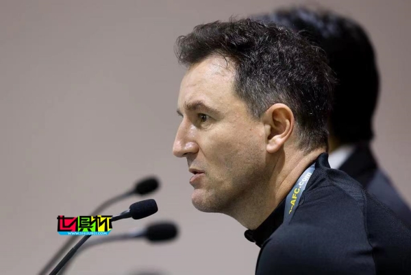 揚(yáng)科維奇 直接返回塞爾維亞,是否繼續(xù)帶隊(duì)待足協(xié)研究-第1張圖片-世俱杯 揚(yáng)科維奇 直接返回塞爾維亞,是否繼續(xù)帶隊(duì)待足協(xié)研究-第1張圖片-世俱杯