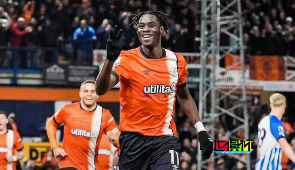 盧頓 4-0橫掃 布萊頓 逃離降級(jí)區(qū)，前鋒 阿德巴約 上演 英超 2024首個(gè)帽子戲法-第1張圖片-世俱杯