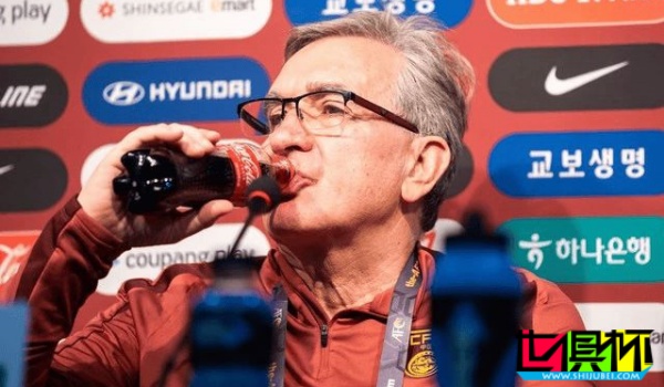 國足主帥 伊萬科維奇 大膽啟用年輕球員的做法得到 足協(xié) 認(rèn)可-第1張圖片-世俱杯