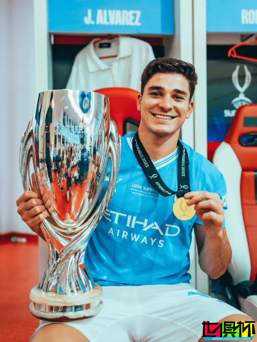 曼城 前鋒 阿爾瓦雷斯 加盟 馬競-第2張圖片-世俱杯 曼城 前鋒 阿爾瓦雷斯 加盟 馬競-第2張圖片-世俱杯