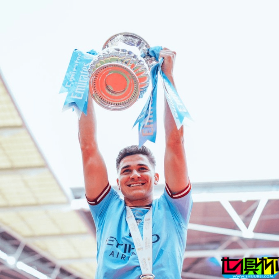 曼城 前鋒 阿爾瓦雷斯 加盟 馬競-第3張圖片-世俱杯 曼城 前鋒 阿爾瓦雷斯 加盟 馬競-第3張圖片-世俱杯