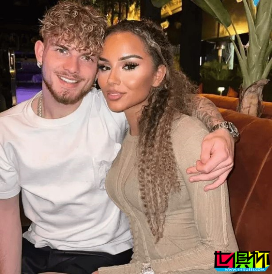 利物浦 太太團成員大揭秘-第7張圖片-世俱杯 利物浦 太太團成員大揭秘-第7張圖片-世俱杯