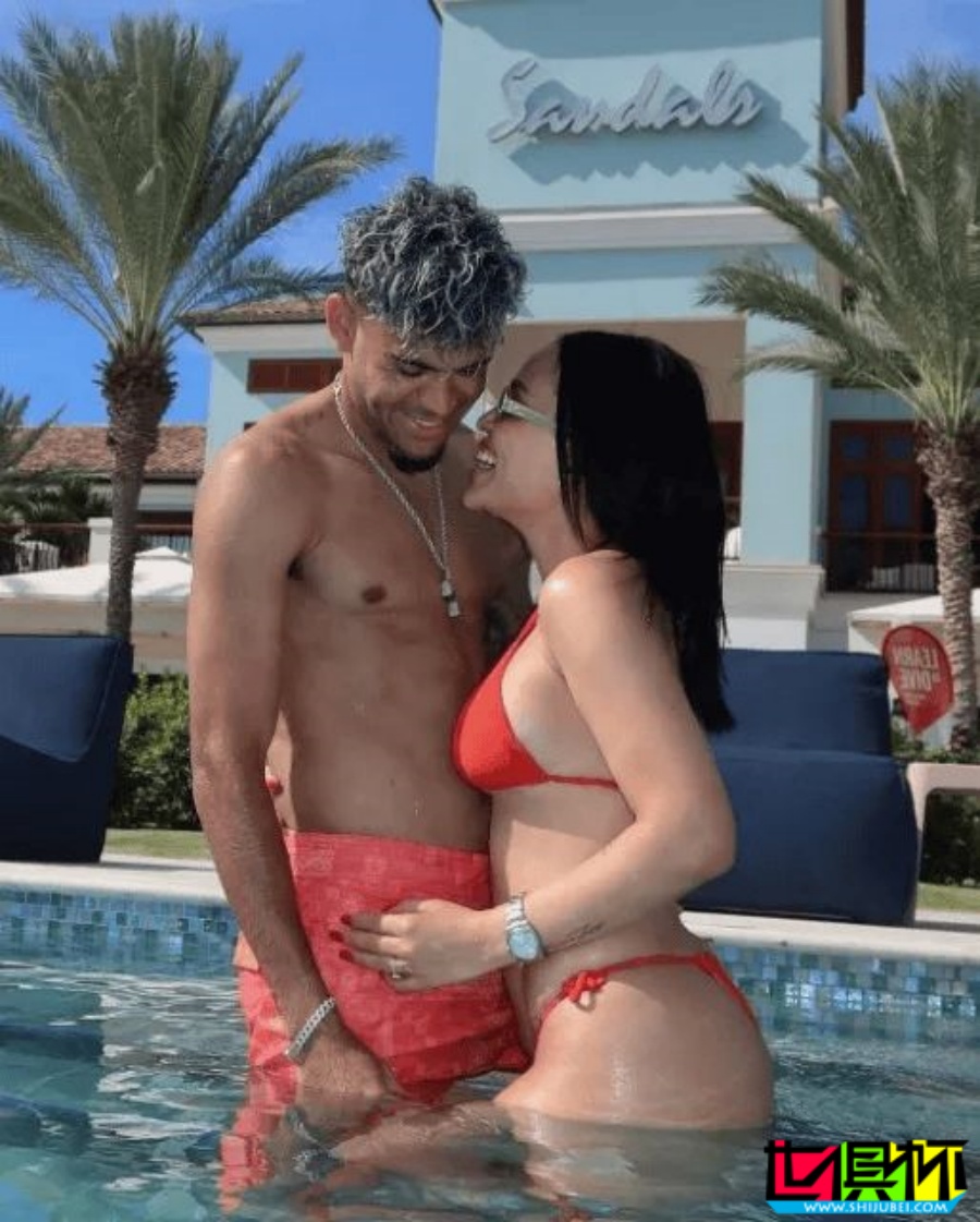 利物浦 太太團成員大揭秘-第13張圖片-世俱杯 利物浦 太太團成員大揭秘-第13張圖片-世俱杯