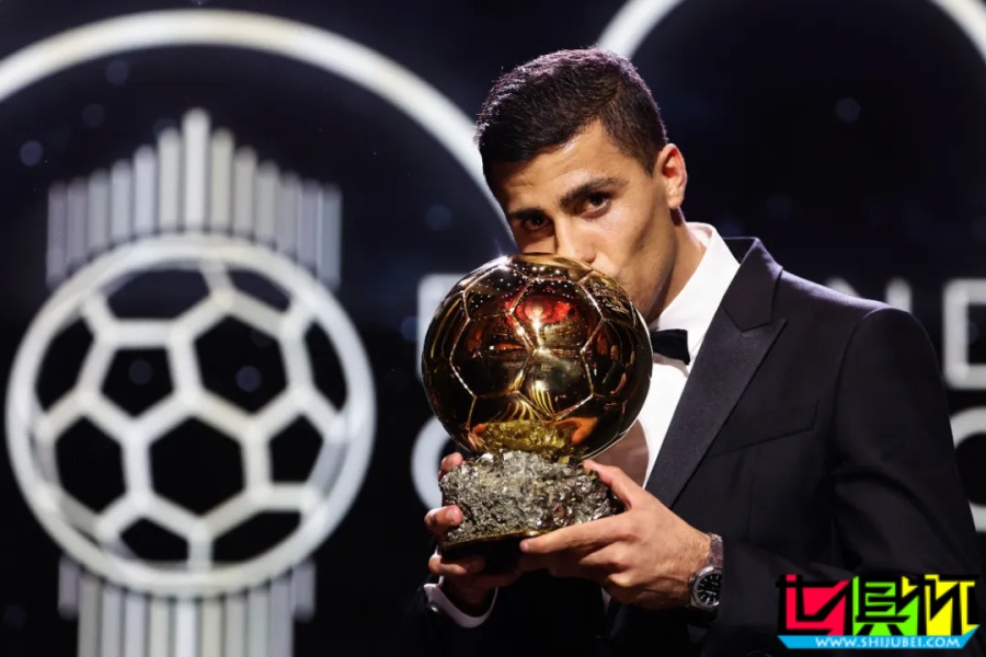 西班牙中場 羅德里 獲得2024年 金球獎-第2張圖片-世俱杯