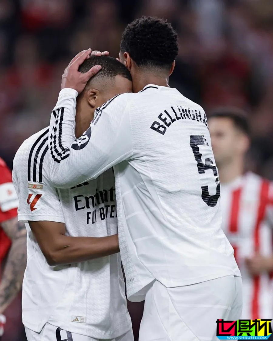 3場失2點(diǎn),姆巴佩 陷入“進(jìn)攻終結(jié)者”黑洞-第4張圖片-世俱杯 3場失2點(diǎn),姆巴佩 陷入“進(jìn)攻終結(jié)者”黑洞-第4張圖片-世俱杯