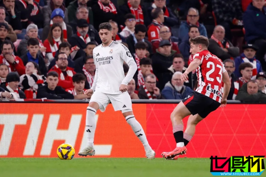 3場失2點(diǎn),姆巴佩 陷入“進(jìn)攻終結(jié)者”黑洞-第5張圖片-世俱杯 3場失2點(diǎn),姆巴佩 陷入“進(jìn)攻終結(jié)者”黑洞-第5張圖片-世俱杯