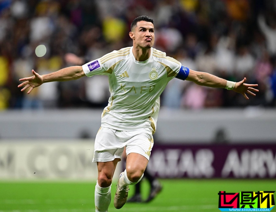 C羅 以1.83億免稅年薪與 利雅得勝利 續約一年，并獲球隊5%股份-第1張圖片-世俱杯