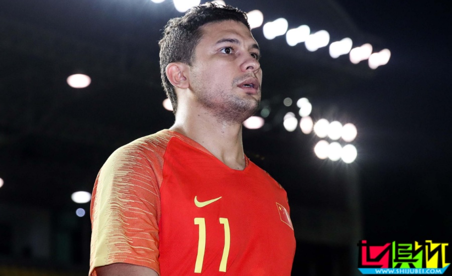 歸化國腳 艾克森 宣布退役-第1張圖片-世俱杯