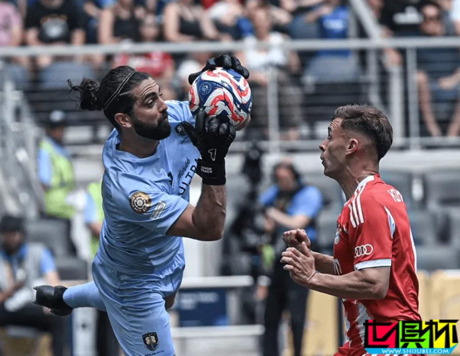 世俱杯 奧克蘭城 門將主業(yè)為庫管-第1張圖片-世俱杯 世俱杯 奧克蘭城 門將主業(yè)為庫管-第1張圖片-世俱杯