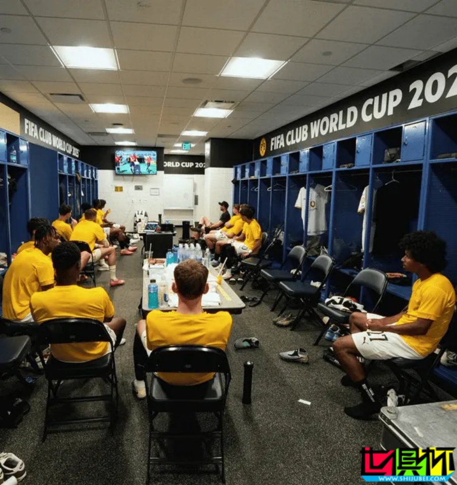 世俱杯 天氣太熱，多特 替補球員回到更衣室看電視直播-第1張圖片-世俱杯
