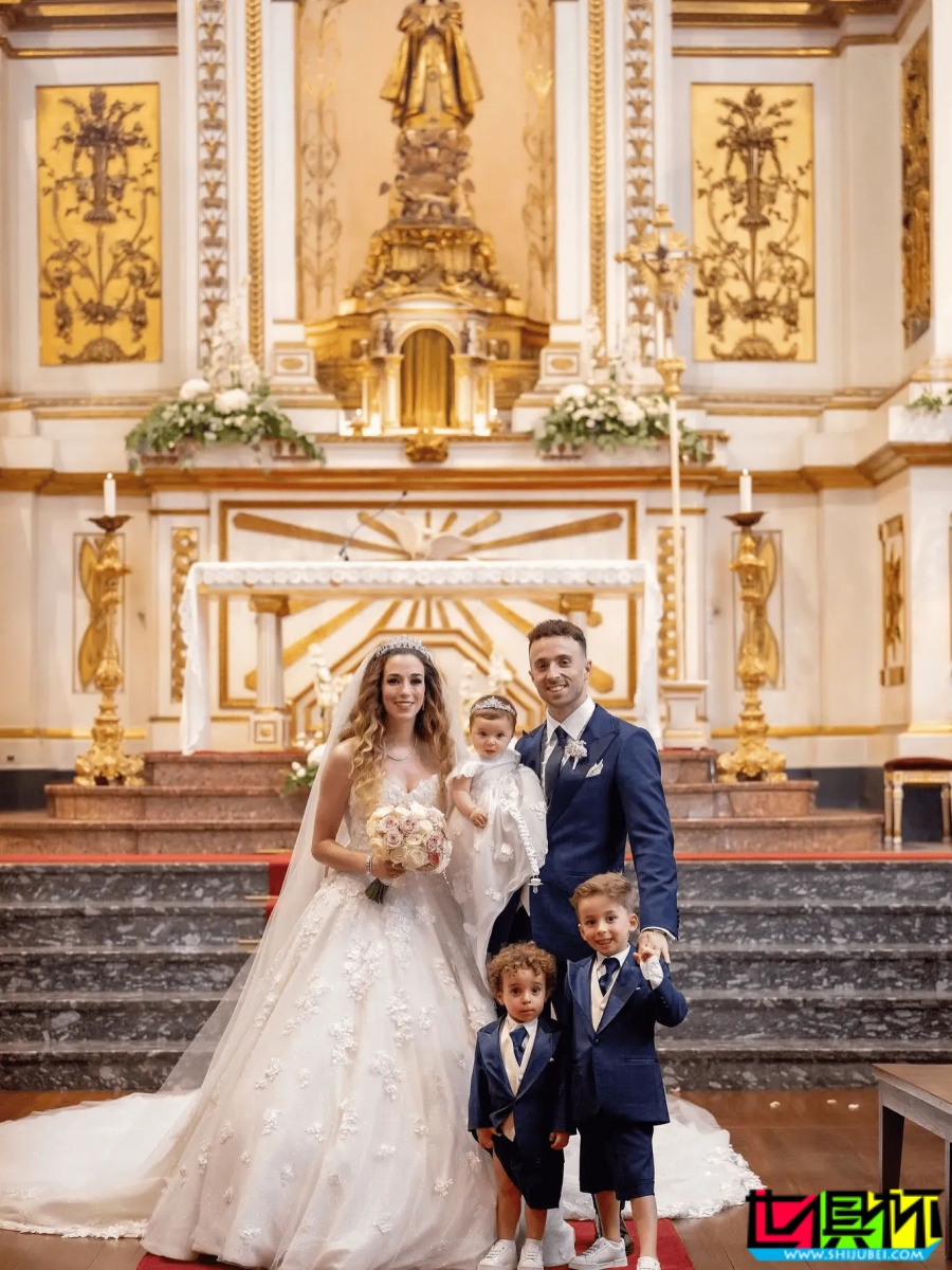 利物浦 前鋒 若塔 因車(chē)禍離世,年僅28歲-第3張圖片-世俱杯 利物浦 前鋒 若塔 因車(chē)禍離世,年僅28歲-第3張圖片-世俱杯