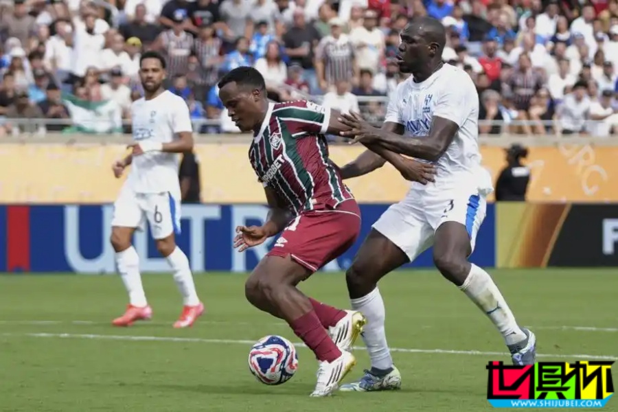 世俱杯 1/4決賽 弗盧米嫩塞 2-1 利雅得新月,亞洲獨苗出局-第1張圖片-世俱杯 世俱杯 1/4決賽 弗盧米嫩塞 2-1 利雅得新月,亞洲獨苗出局-第1張圖片-世俱杯