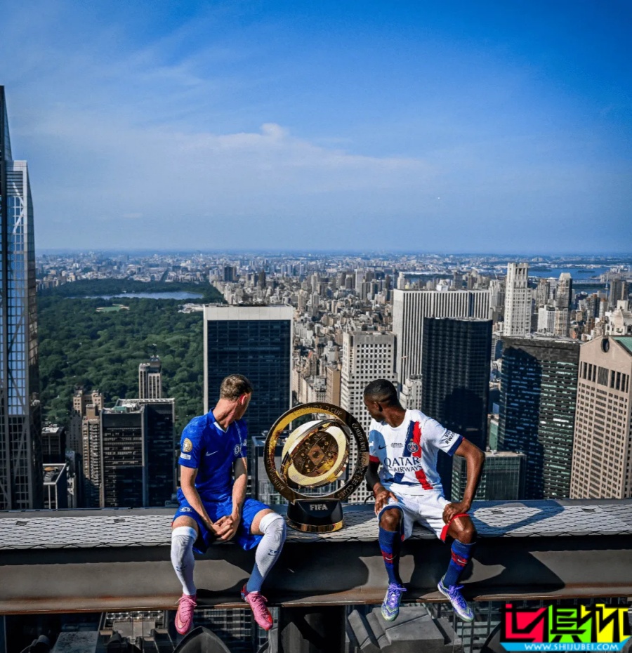 帕爾默 登貝萊 樓頂與 世俱杯 合影,預熱決賽-第4張圖片-世俱杯 帕爾默 登貝萊 樓頂與 世俱杯 合影,預熱決賽-第4張圖片-世俱杯