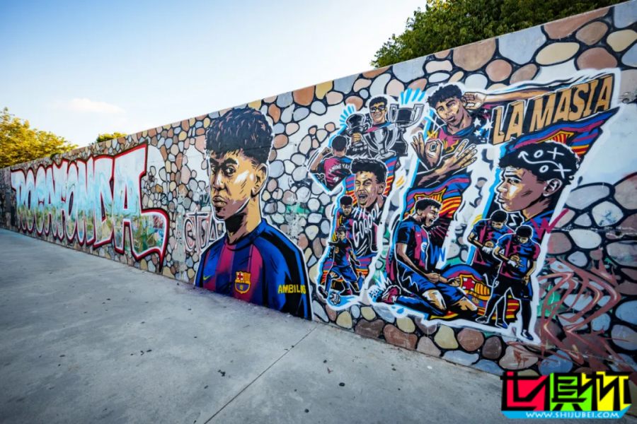 亞馬爾 與 巴薩 正式續(xù)約,新賽季將身披10號(hào)球衣-第2張圖片-世俱杯 亞馬爾 與 巴薩 正式續(xù)約,新賽季將身披10號(hào)球衣-第2張圖片-世俱杯