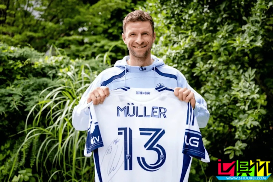 穆勒 拍賣在 拜仁 時期的眾多物品，用于慈善事業-第3張圖片-世俱杯