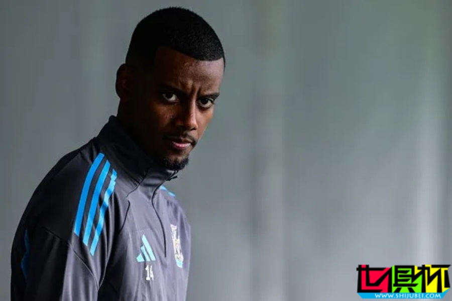 關(guān)窗日誕生 英超 標(biāo)王，1.3億 伊薩克 交易能否三贏？-第2張圖片-世俱杯