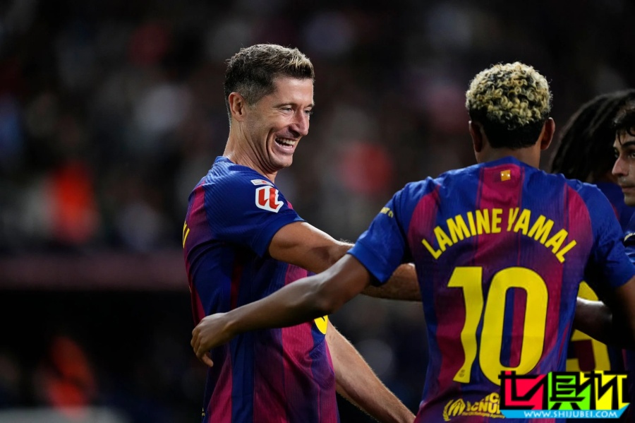 萊萬 頭球攻破皇社大門，打入職業(yè)生涯第700球-第1張圖片-世俱杯